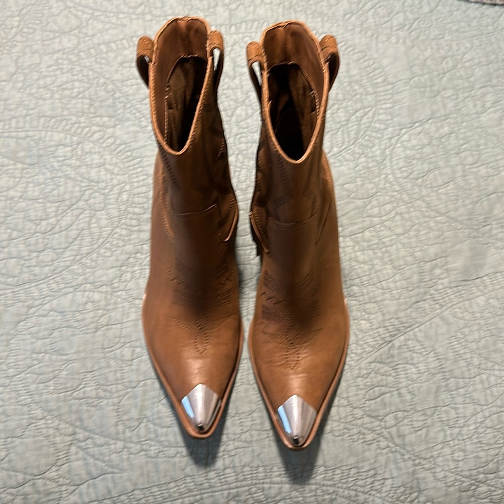 Gianni Bini Boots